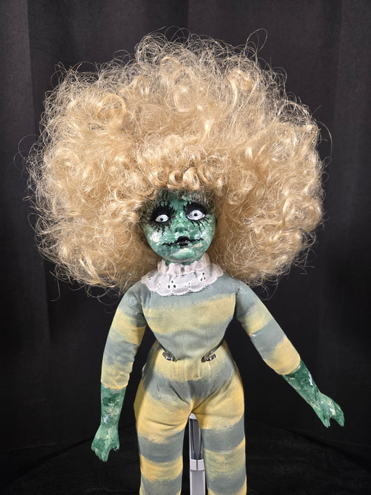 Second Soul Dolly - Visitor