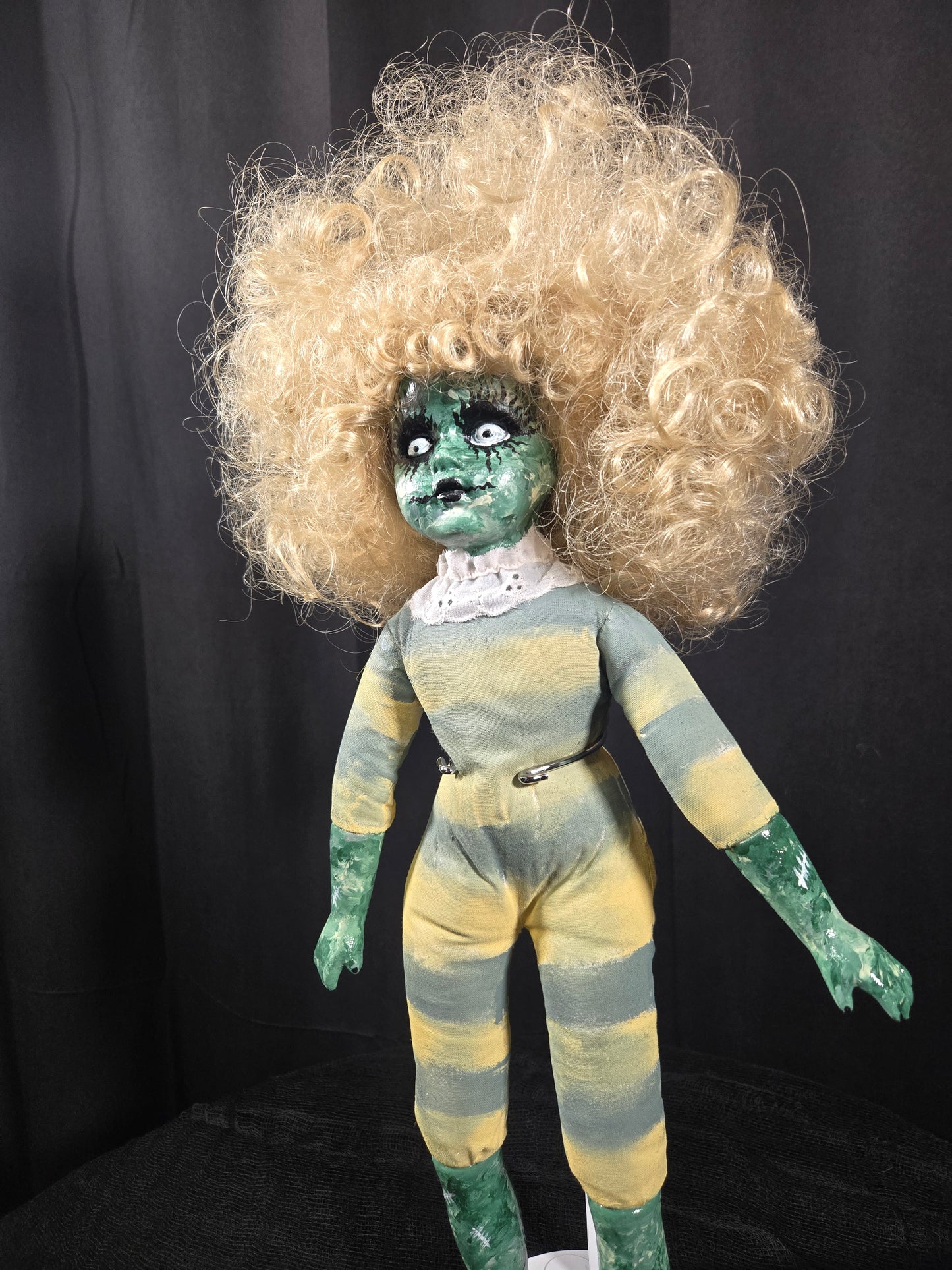 Second Soul Dolly - Visitor